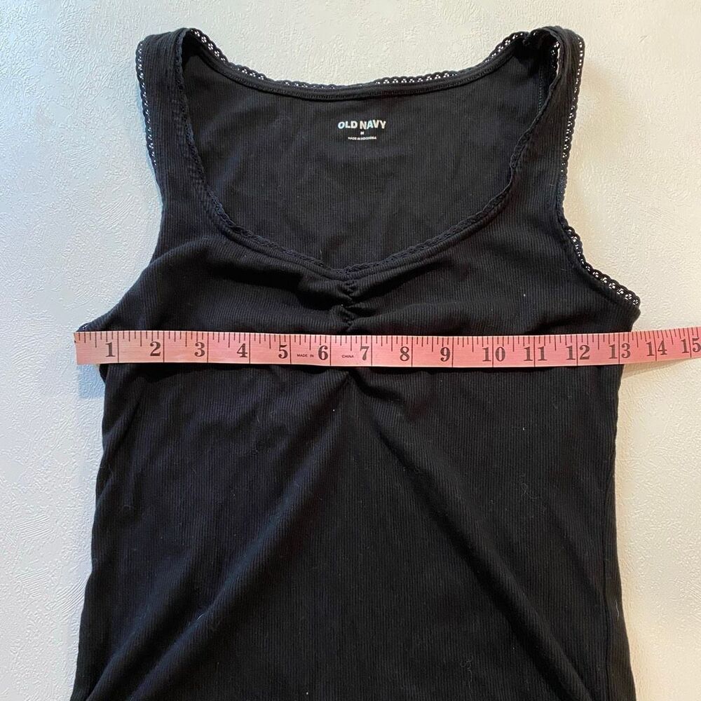 Old Navy Black Ribbed Tank Top Medium Lace Trim Ruched Front Y2K Basic - Picture 5 of 6